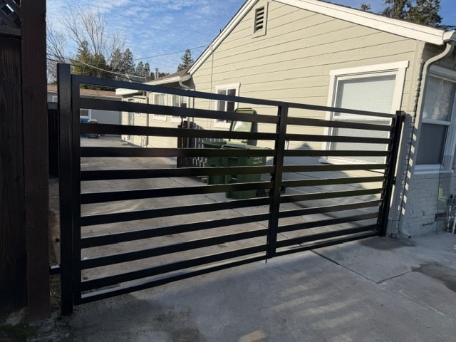 Modern Horizontal Sliding Gate